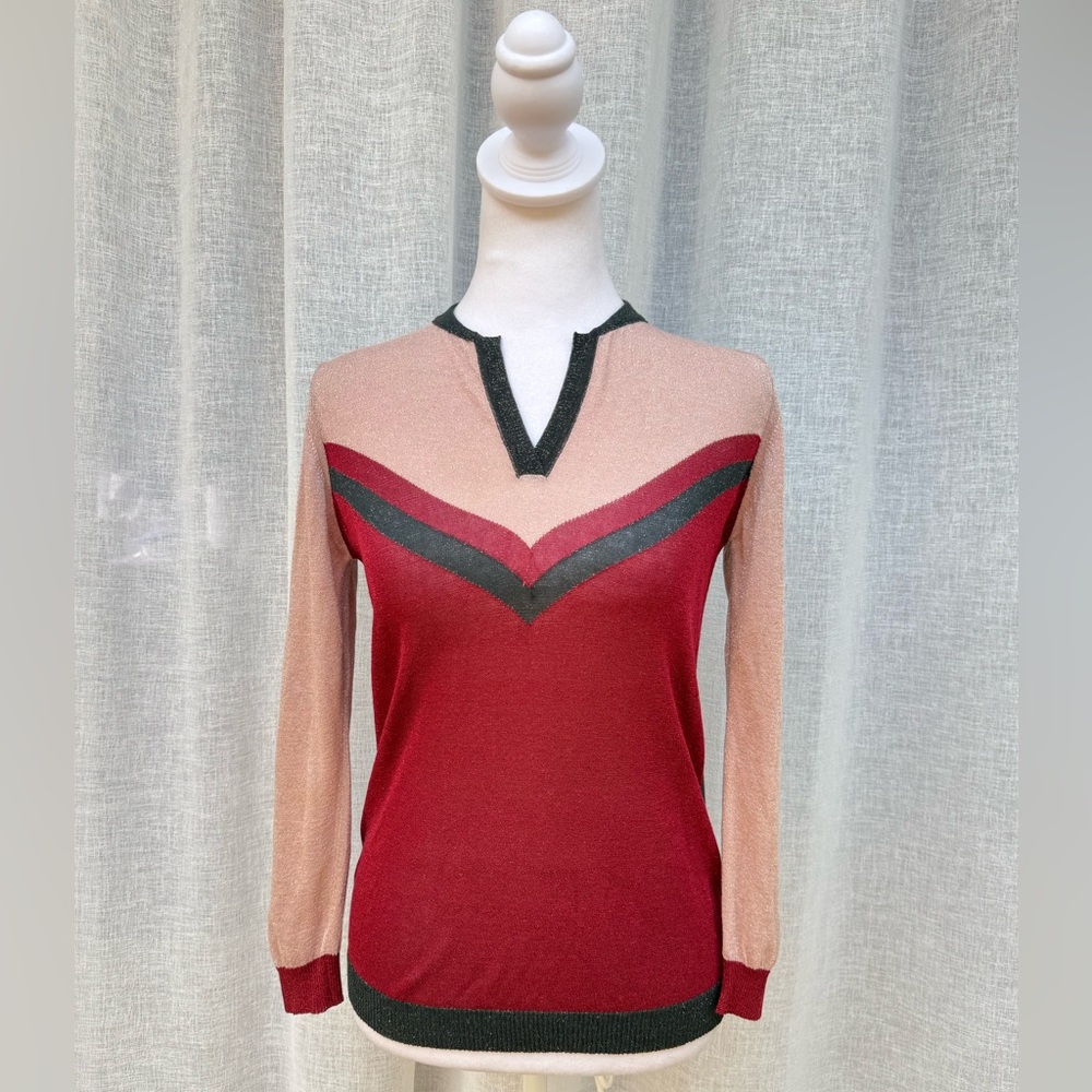 Uterque sparkly metallic lurex red blush pink gray long sleeve knitted top